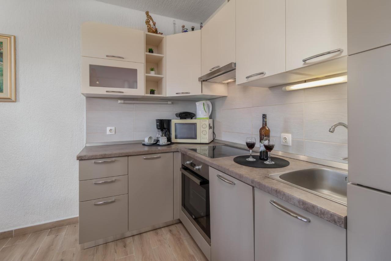 Apartments Lord Новий Винодольський Екстер'єр фото